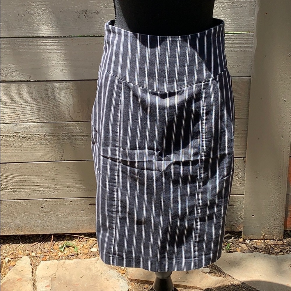 High Waisted Striped Skirt